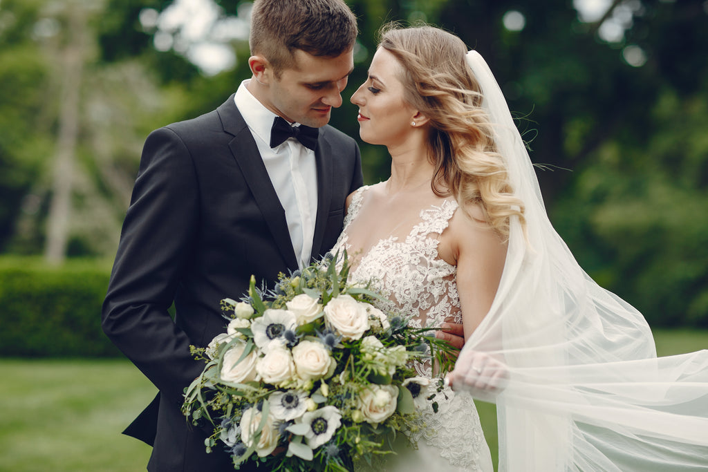 Wedding table flower arrangements: What aspects are important?