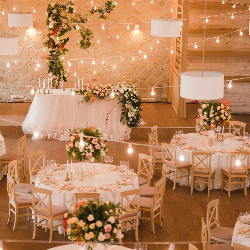 Vancouver-BC-wedding-reception-fresh-flowers