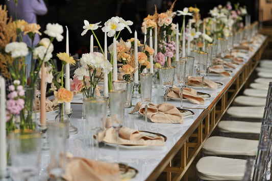 A La Carte Wedding Flowers: The Smart Bride’s Guide to Flexible Floral Planning | Burst Flowers