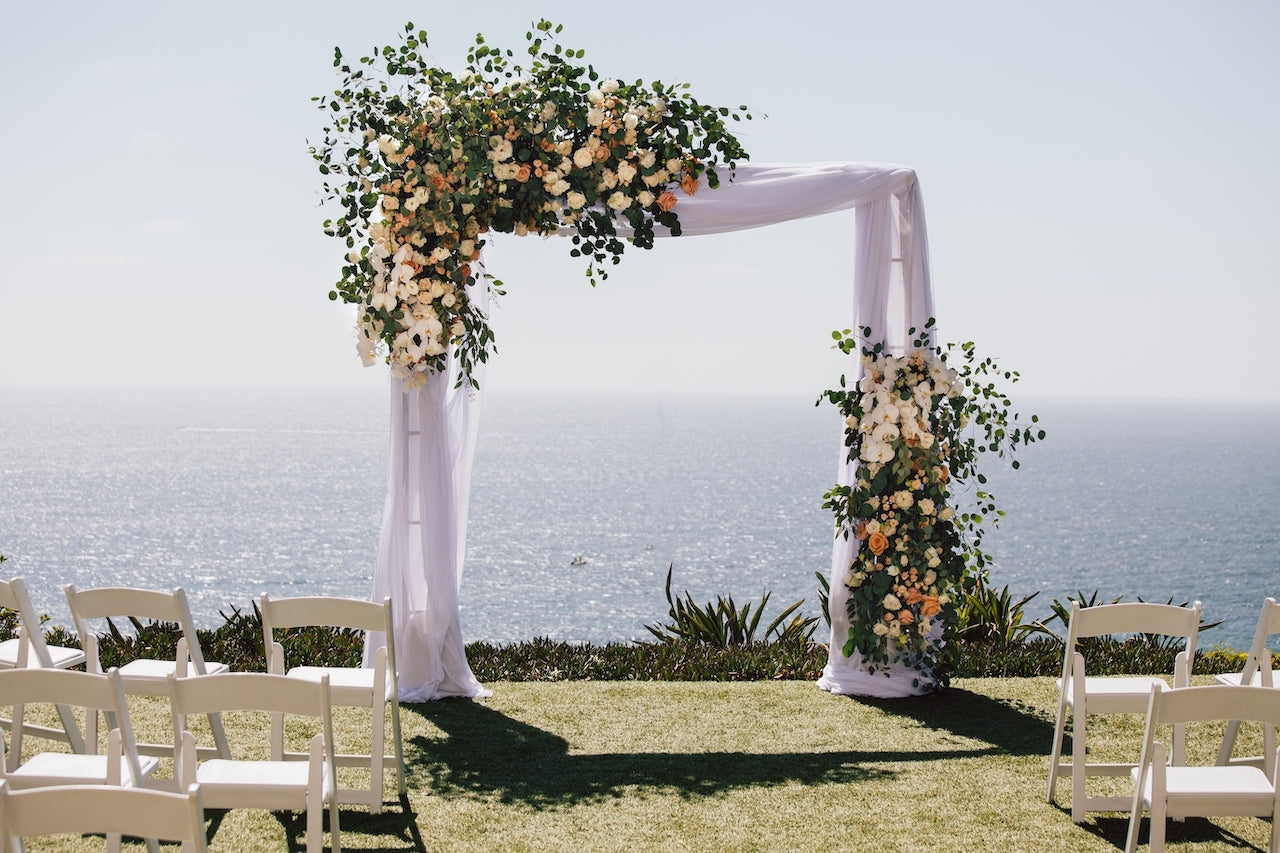 Burnaby-wedding-floral-arch