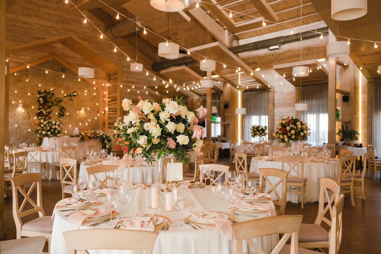 Reception-tall-froral-arrangements-vancouver-bc